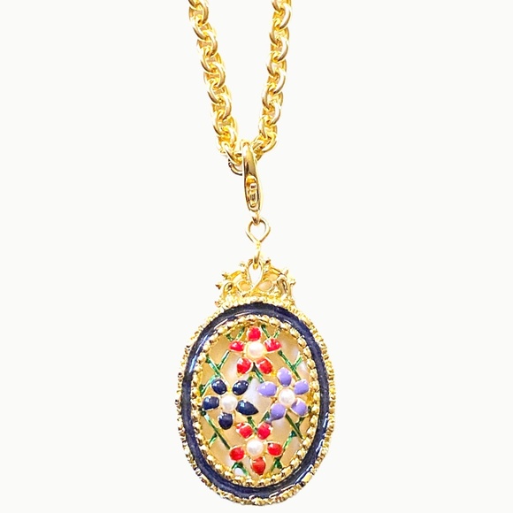 Vintage Style Gold Tone Enamel Floral Necklace - Picture 1 of 7